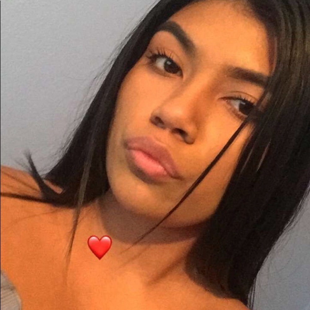 Meet your Posher, Anel